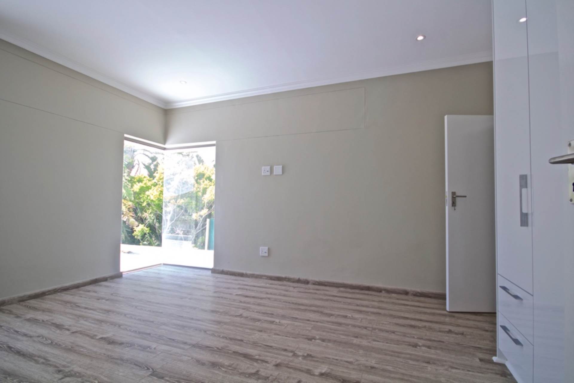 5 Bedroom Property for Sale in Sunset Beach Western Cape